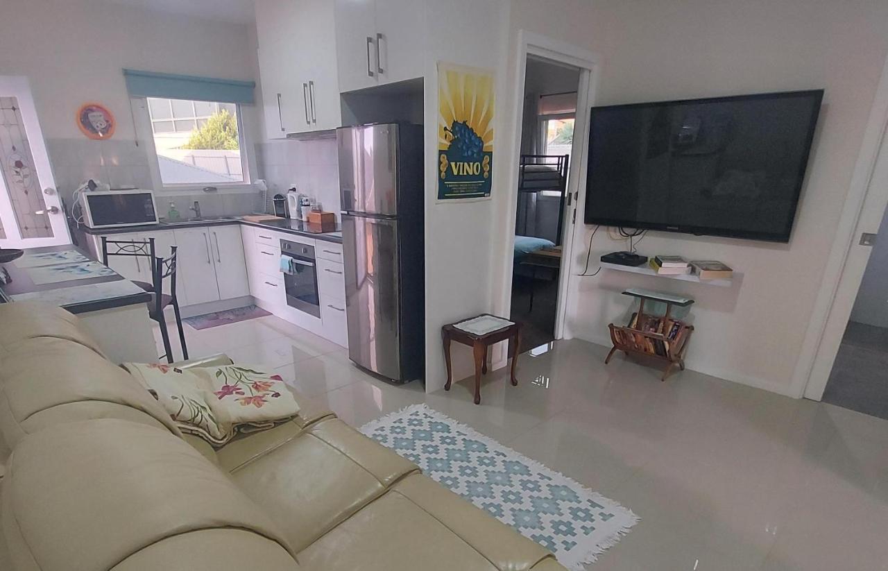 Cascabelbnb Private 2Br Apartment Noarlunga Extérieur photo